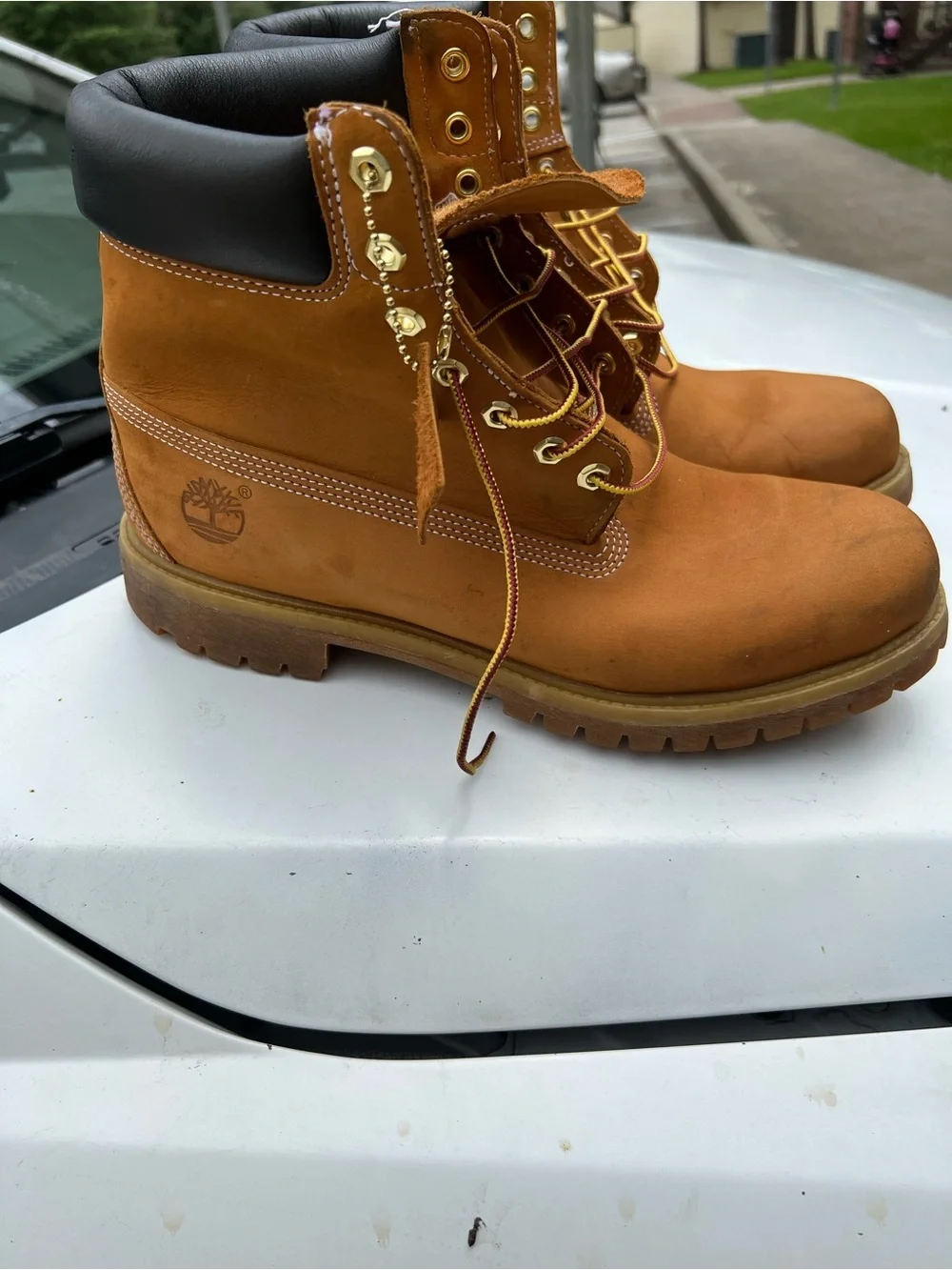 Timberland Wheat/Tan Men's Leather Work Boots with Yellow Lining